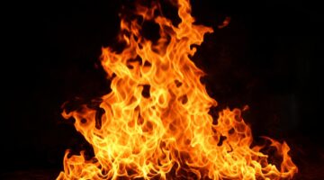 Fire Emoji: The Complete Canadian Guide to 🔥 Meaning, Etiquette, and Smart Use